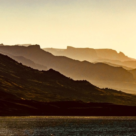 Meet your Posher, Laura - Picture 1 of 1